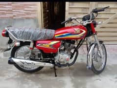 Honda CG 125 2019 model bike for sale call on hai 03144720143