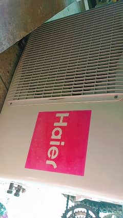 rarely used ac for sale in low price 35000 only