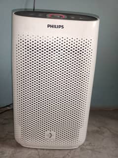 Philips Air purifier & humidifier in new condition almost 1 month used