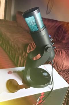 USB RGB Microphone (Brand New)