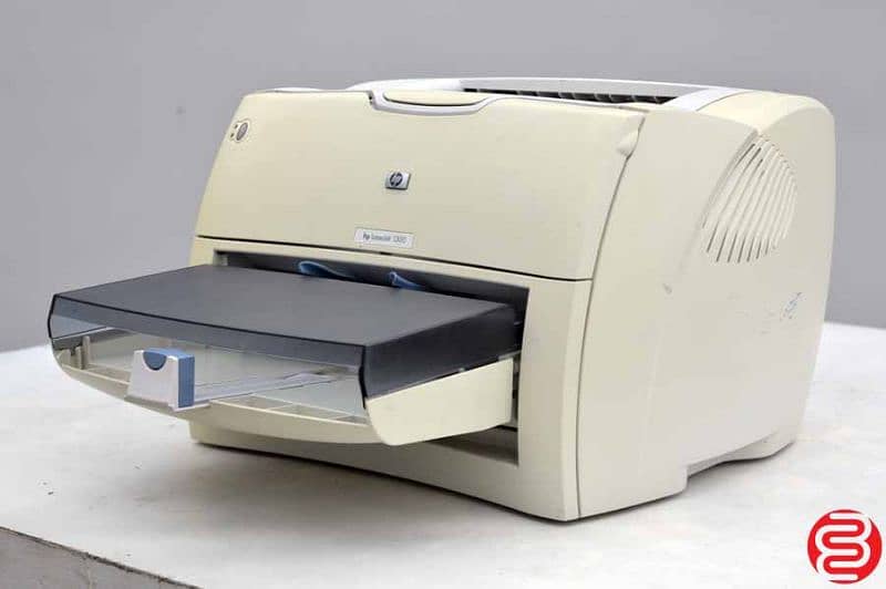 Printer HP laserJet 1300 for sale 1