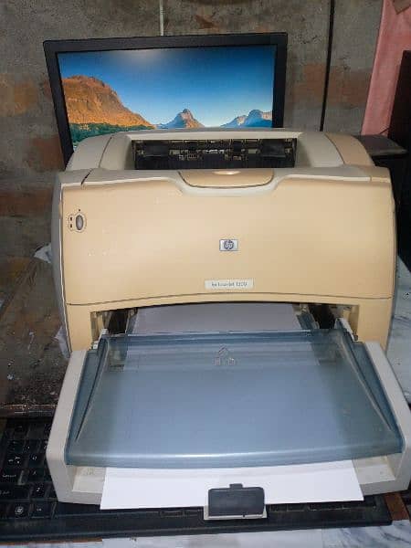 Printer HP laserJet 1300 for sale 3