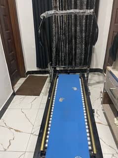 Munual treadmill used like new full discount krdi hai