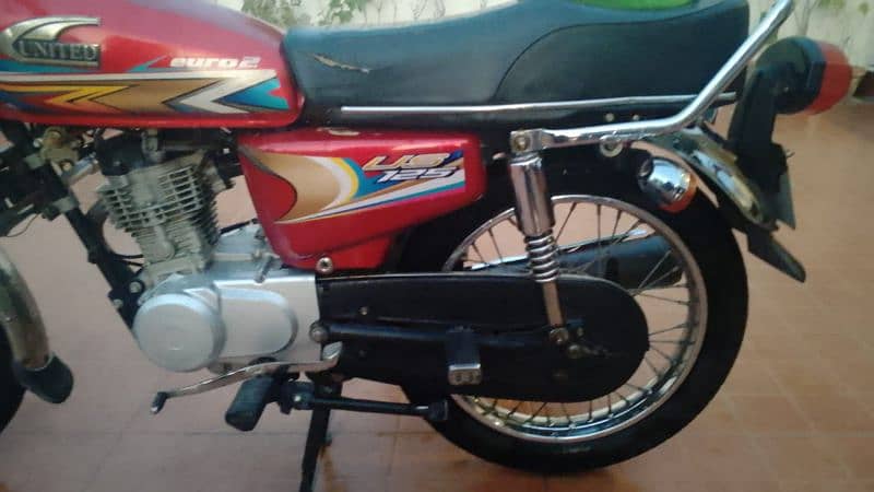 Honda United 125 5