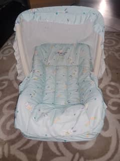 baby cot in good condition