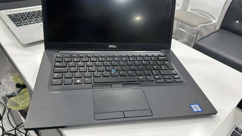 Dell Latitude 7490 Core i5 8th Gen, 16 GB DDR 4 RAM , 512 SSD 4