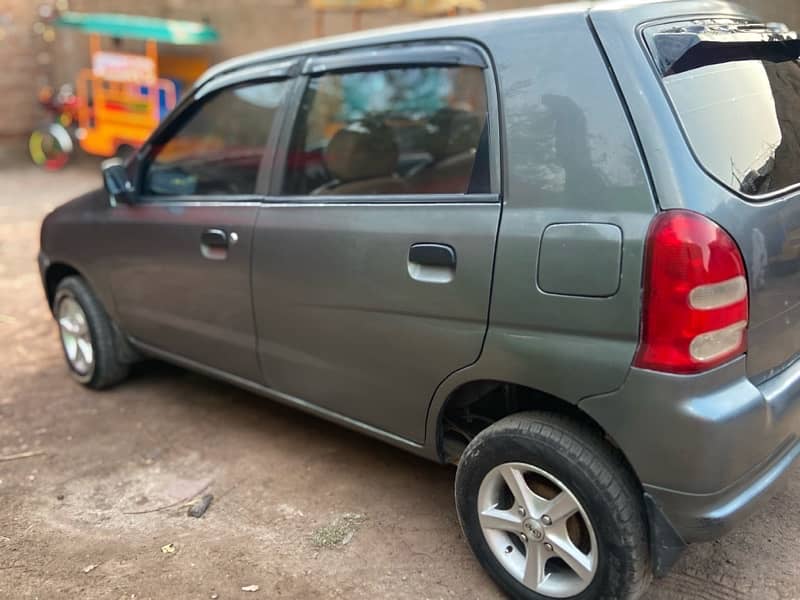 Suzuki Alto 2009 3