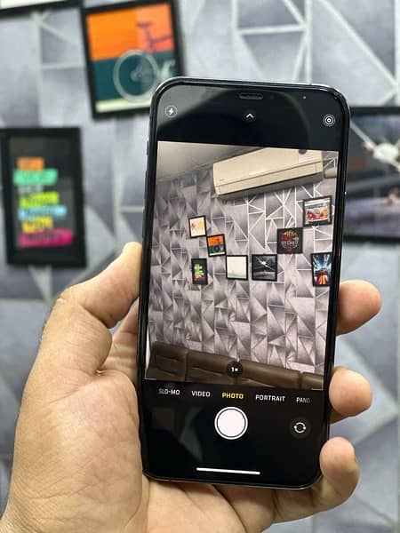 iphone 12pro 256gb Non-pta 0.5 cam not working only 1