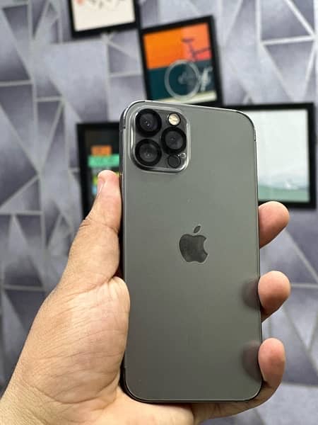 iphone 12pro 256gb Non-pta 0.5 cam not working only 6