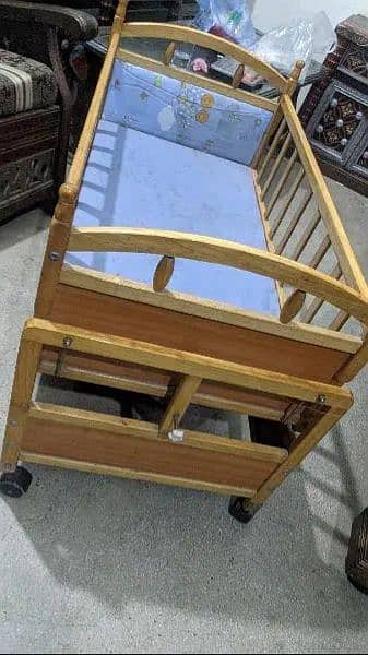 baby wooden cradle / wooden cot 2