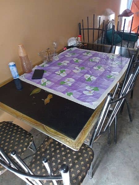 dining table for sale good condition 0