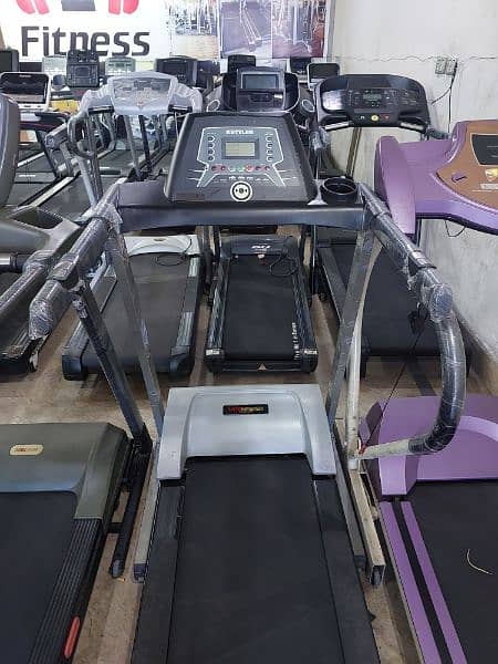 Treadmills / Semi Commercial / Running Machine / Gym Equipments 16