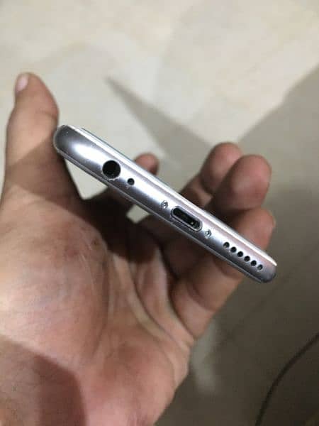 iPhone 8 plus pta official approved fingerprint OK battery bix genuine 10