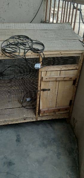 Hen cage . . . 3.5 ft length 2