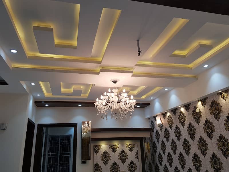 Luxurious Designer 10 Marla brand new House For Sale in Bahria Town Lahore 23