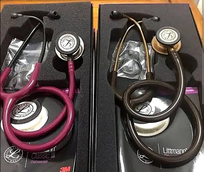 3M littmann Classic lll stethoscope ,New Box pack,03338369273 0