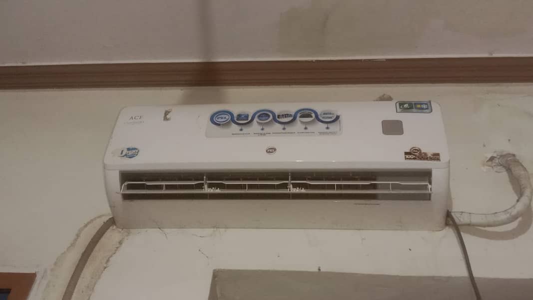 Pel 1.5 Ton Dc Inverter Heat and Cool Air Conditioner 0