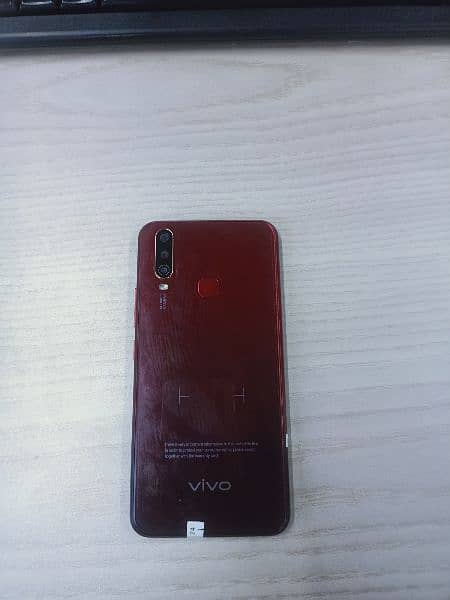 vivo y17 1