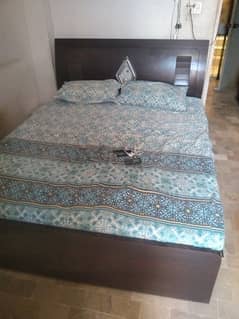 double bed with mattress
