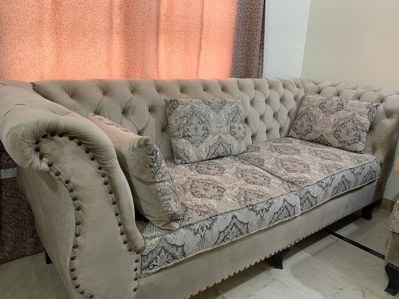 Jumbo Sofa Set (Slightly Used) 1