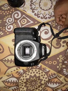 1200d with 50mm and all accessories 10 by 10 condition