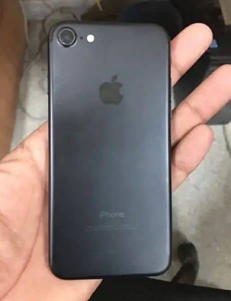 IPHONE 7 BLACK 32GB NON PTA 0