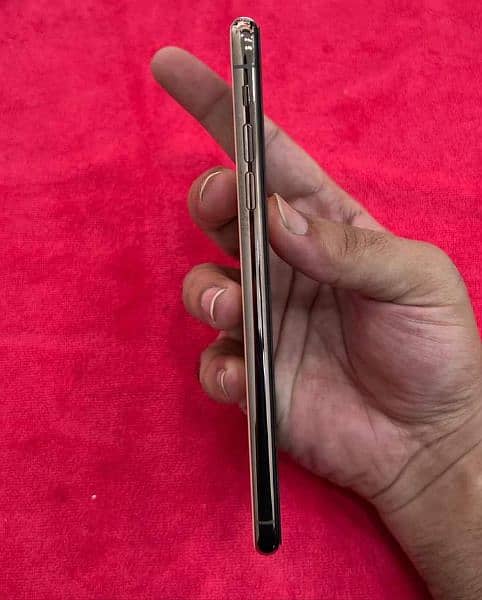 iPhone xs max sale WhatsApp number 03254583038 1