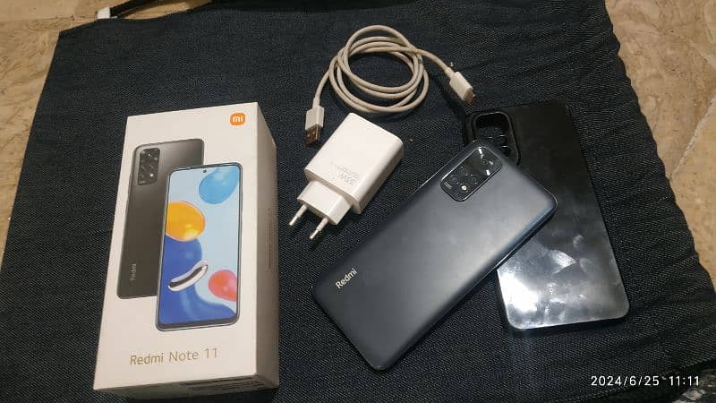 Xiaomi Redmi note 11 4+2/128 lush condition 10/10 with box and charger 5