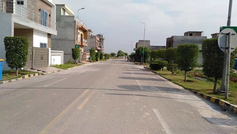 Residential Plot For sale In Al-Kabir Town - Phase 2 Lahore 8