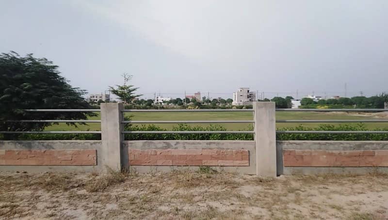 10 Marla Residential Plot For Sale In Rs. 9800000 Only 2