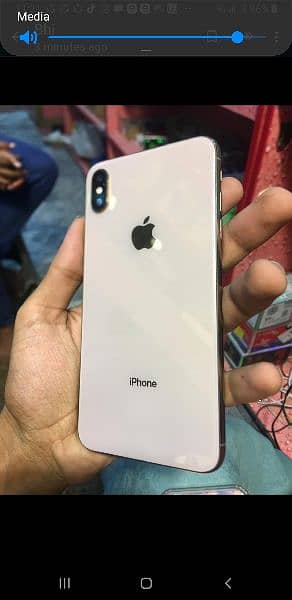 iphon xs max 64 GB 85 helth 4