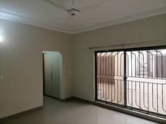 Ideally Located House For rent In Askari 10 Available