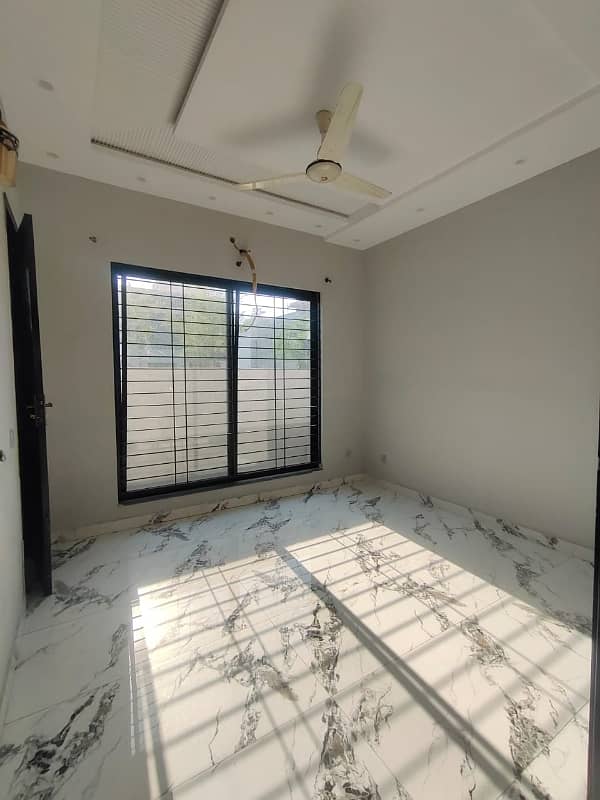 DHA Lahore Phase 6 D Block 5 Marla House For Rent 5