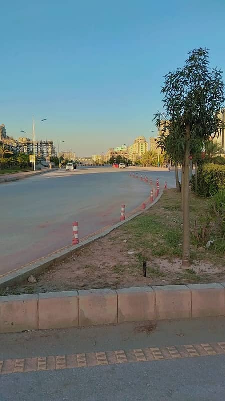 1 Kanal Residential Heighted Location Plot Available For Sale In Bahria Town Overseas Block 3 10