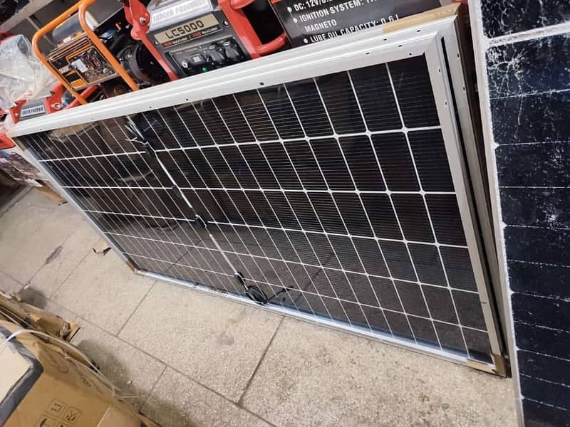 Longi | Canadian | Jinko | Canadian Bifacial Toocon Bihiku 605w Solar 6