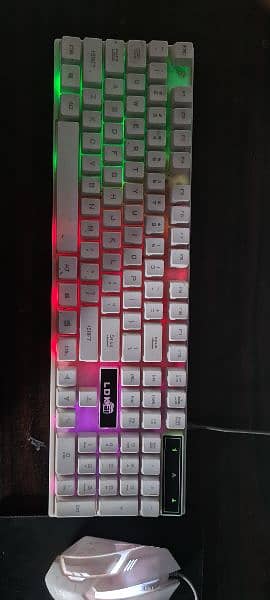 keyboard and mouse gaming 3