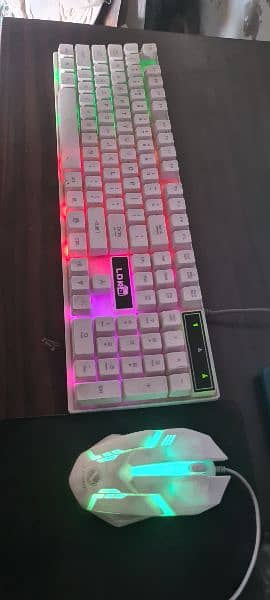 keyboard and mouse gaming 4