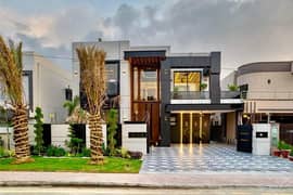 Luxurious Designer 1 Kanal Brand New House For Sale in Bahria Town Lahore