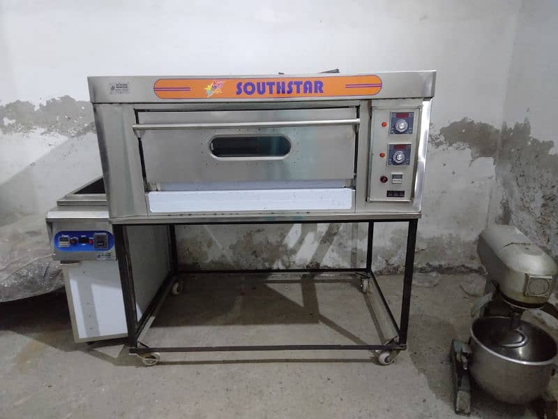 hot plate/ shawarma counters/ dahi counter 8