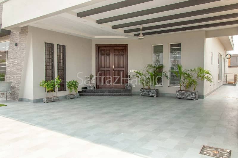Kanal House In Phase 4-cc-For Rent 2