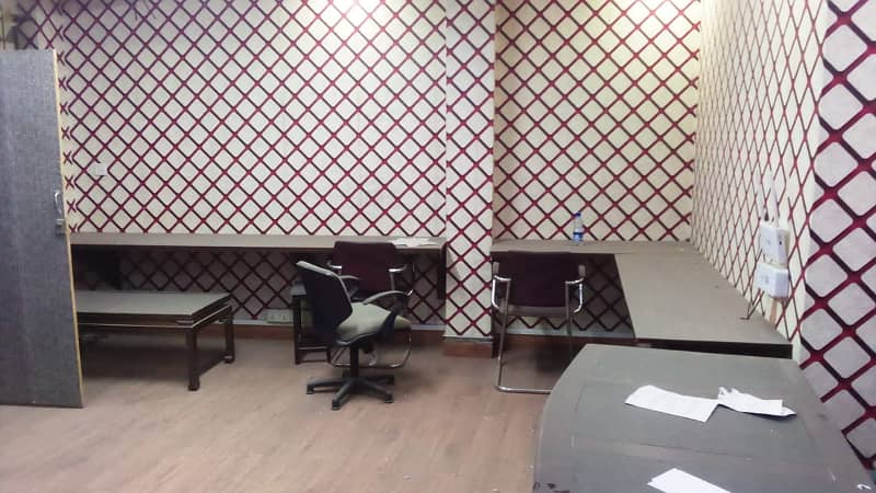 550 Square Feet Corporate Office Affordable For Rent At Gulberg 3 2