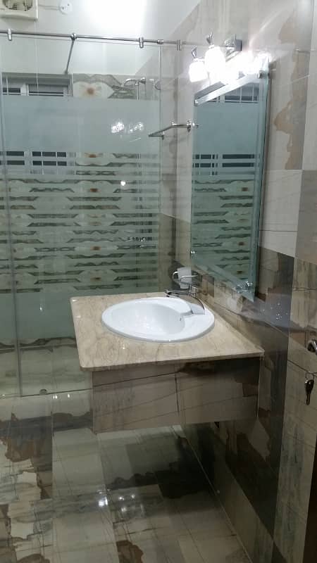 Luxurious Designer 1 Kanal Brand New House For Sale in Bahria Town Lahore 24