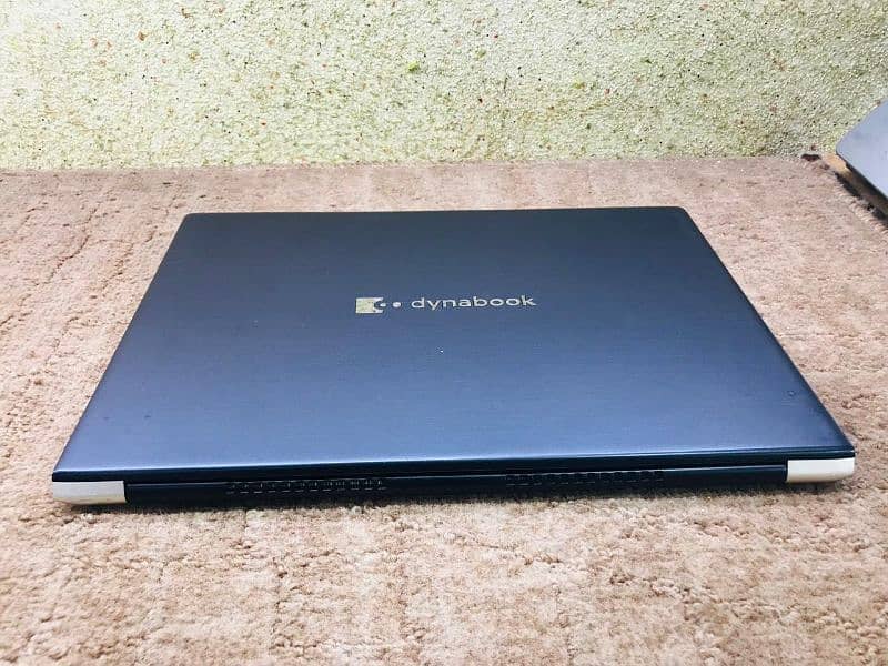 Toshiba Sleek Dynqbook core i5 8 generation 6