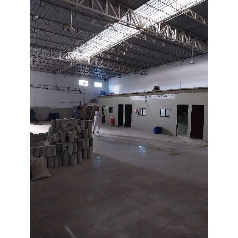 Warehouse Available For Rent In Korangi Industrial Area Near Brookes Chowrangi. 10