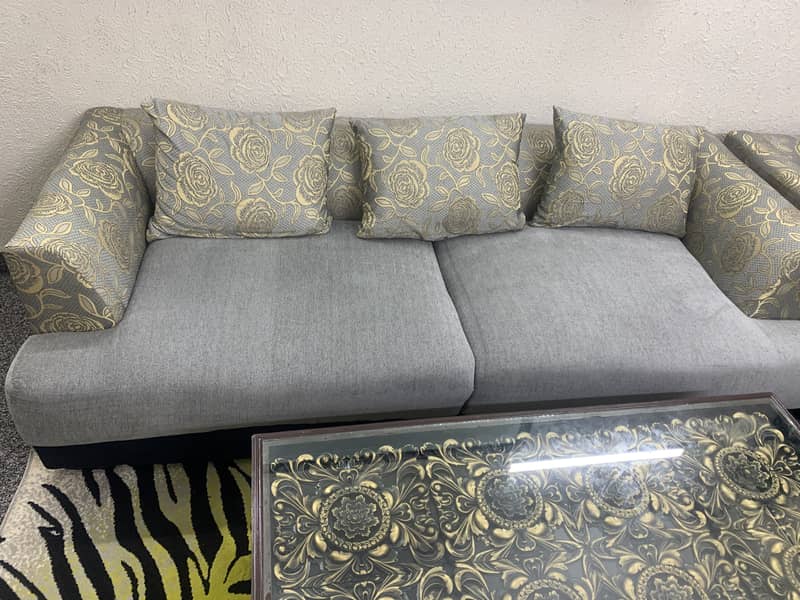 Sofa set one month use only 0