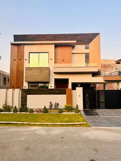 10 Marla House Rent In DHA Phase 5-D-Lahore