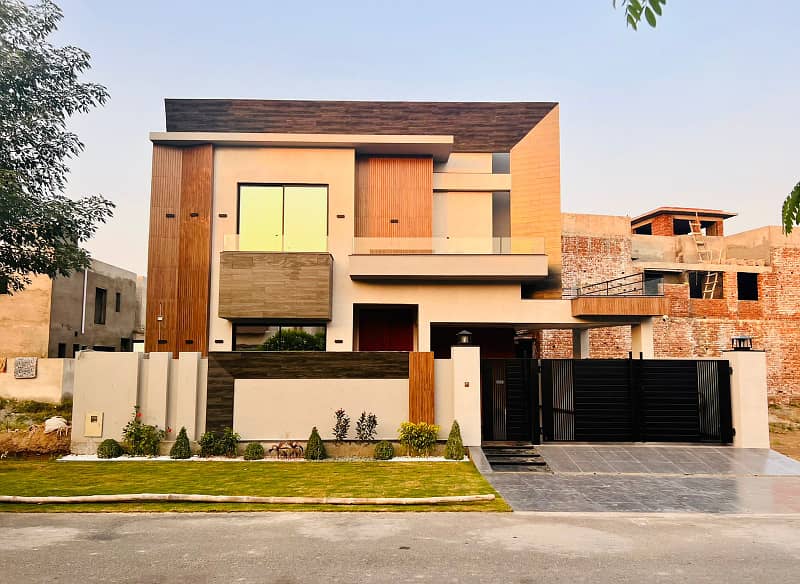 10 Marla House Rent In DHA Phase 5-D-Lahore 1