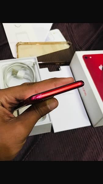 iphone 8 pta approved (64GB) full box not exchange ofer plz 6