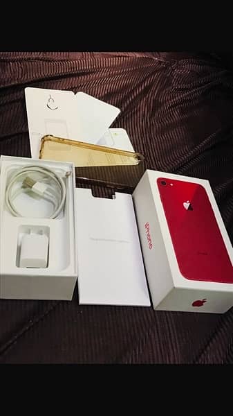 iphone 8 pta approved (64GB) full box not exchange ofer plz 7