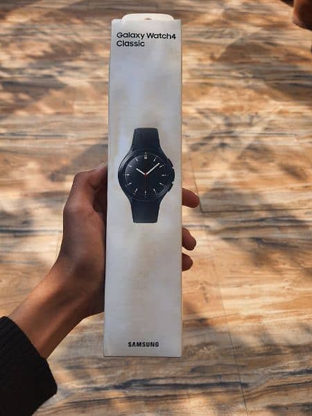 Samsung Galaxy watch 4 classic 7